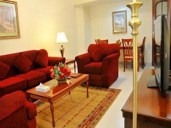 Ivory Aparthotel 3*