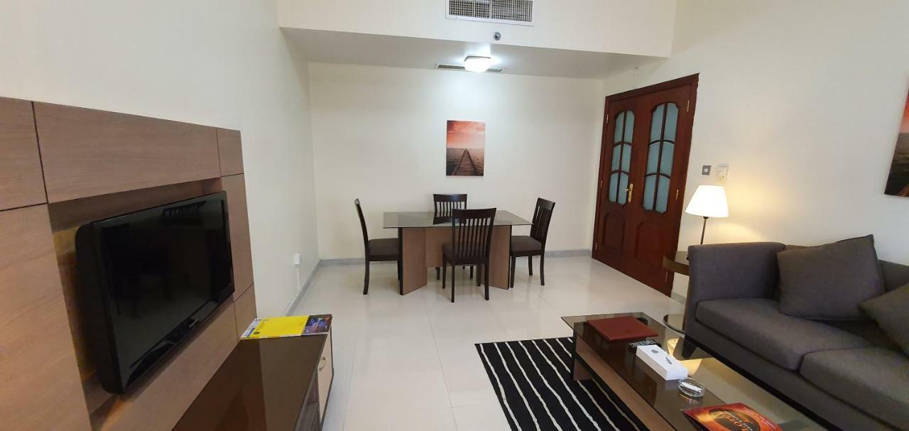 Aparthotel Ivory 3*