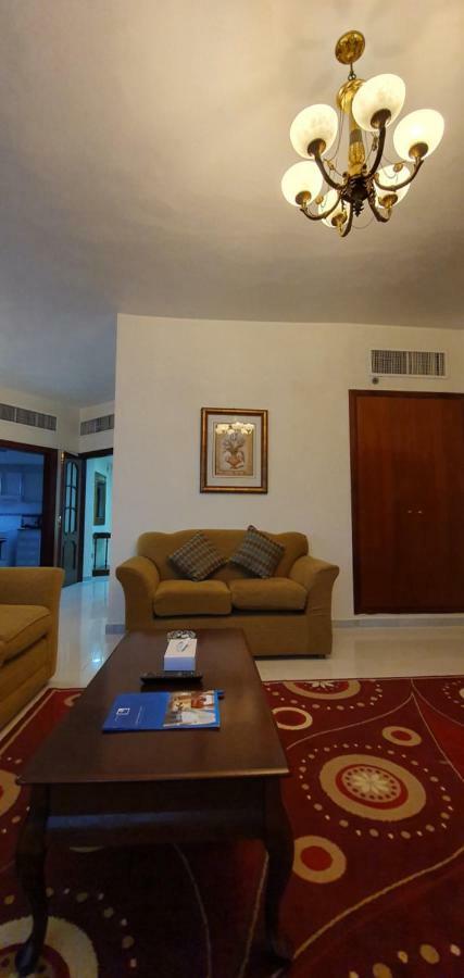 Ivory Aparthotel 3*
