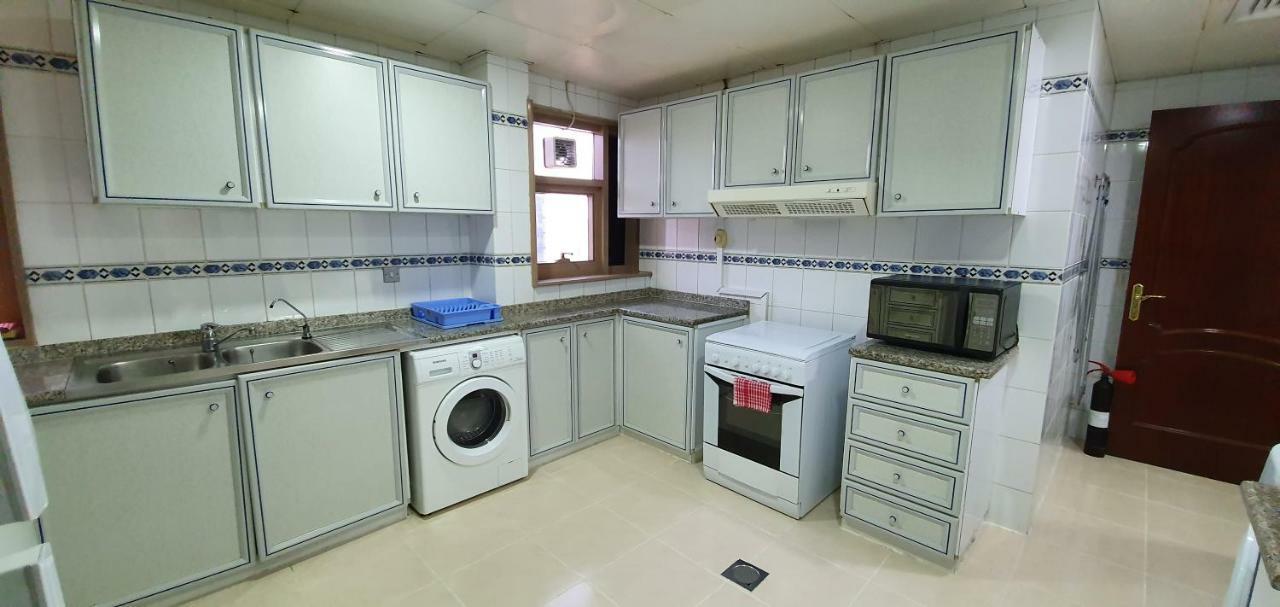 Ivory Aparthotel 3*